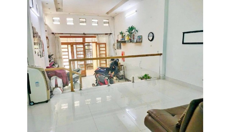 Mặt tiền kinh doanh hẻm 47 Nguyễn Thị Tần 5x20 đúc 4 tầng chỉ 12 tỷ 8